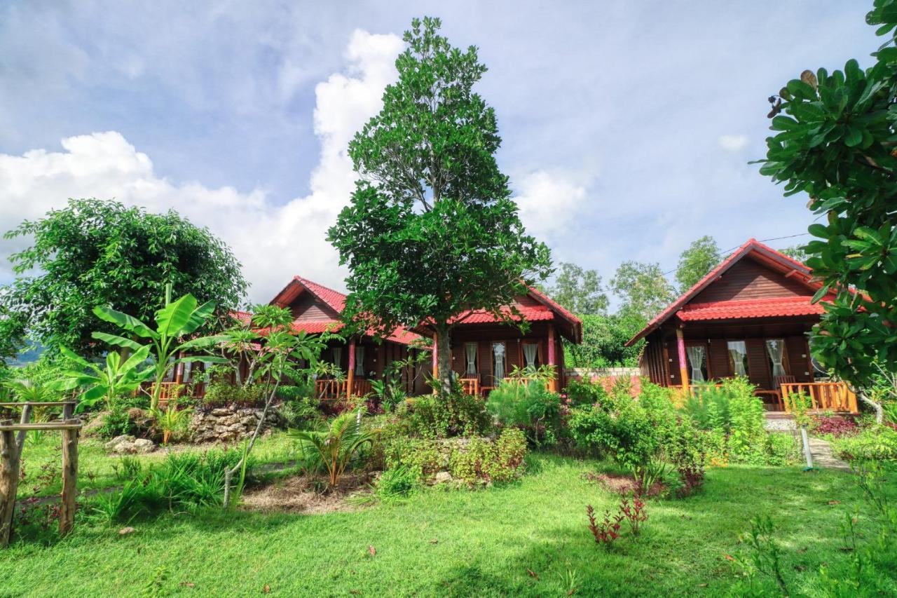 Ayu Hill Bungalows Ped Exterior foto