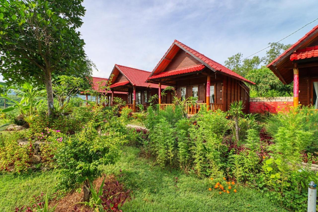 Ayu Hill Bungalows Ped Exterior foto